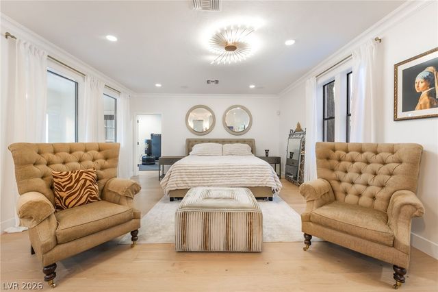 9736 Verlaine Court, Las Vegas, NV 89145