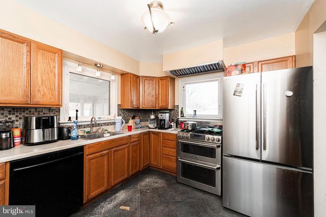 508 W ANDERSON AVE, Phoenixville, PA 19460