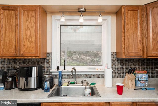 508 W ANDERSON AVE, Phoenixville, PA 19460