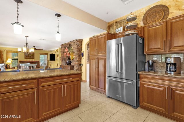 9079 E CARIBBEAN Lane, Scottsdale, AZ 85260