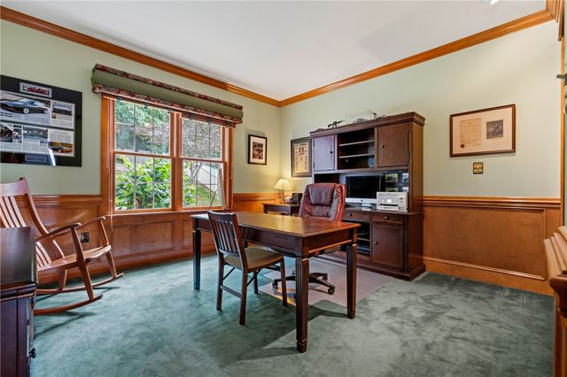 114 Oakview Drive, Cranberry Twp, PA 16066
