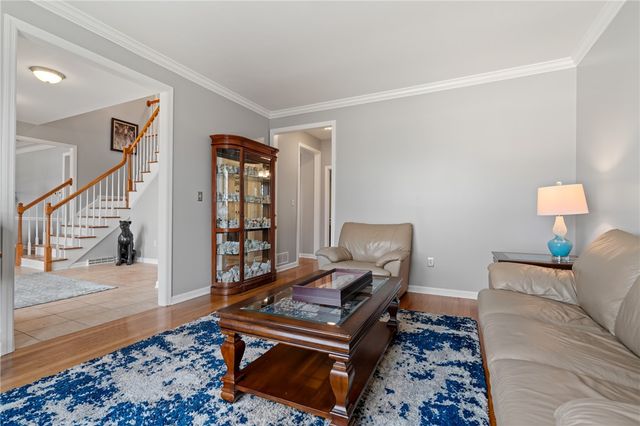 114 Oakview Drive, Cranberry Twp, PA 16066