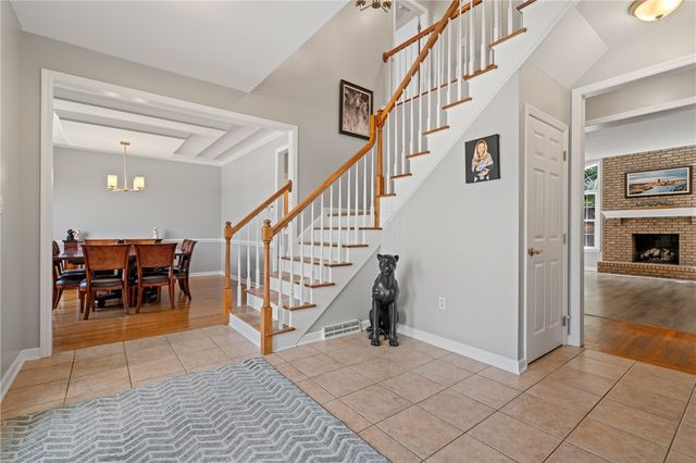 114 Oakview Drive, Cranberry Twp, PA 16066