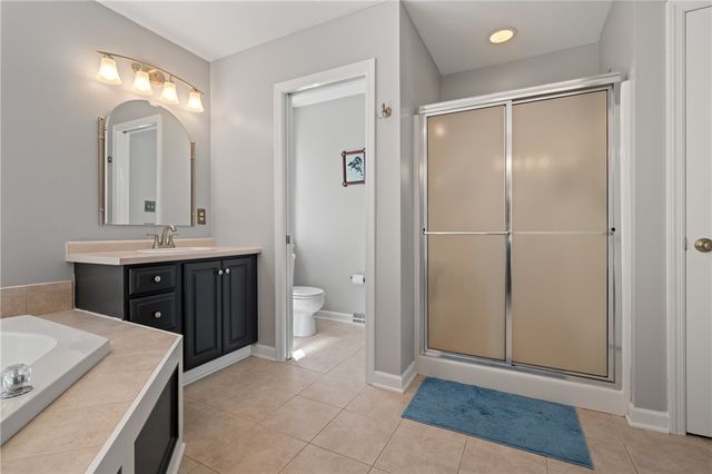 114 Oakview Drive, Cranberry Twp, PA 16066