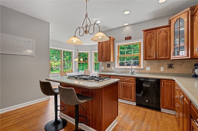 114 Oakview Drive, Cranberry Twp, PA 16066