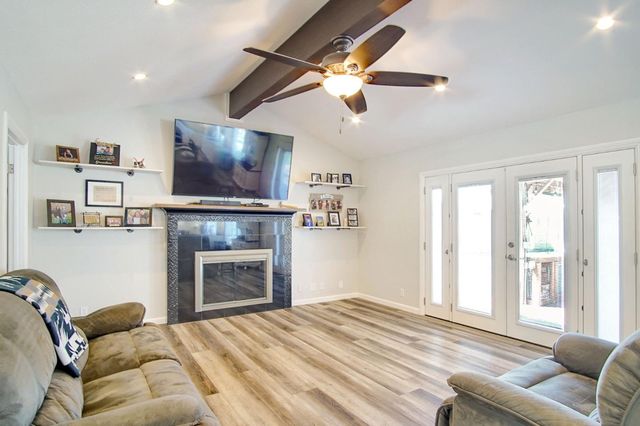 8875 New Avenue, Gilroy, CA 95020