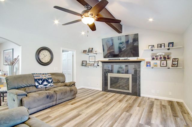 8875 New Avenue, Gilroy, CA 95020