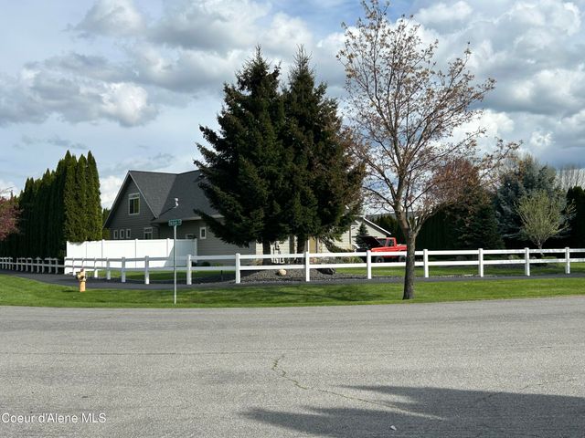 2460 W Polo Green AVE, Post Falls, ID 83854