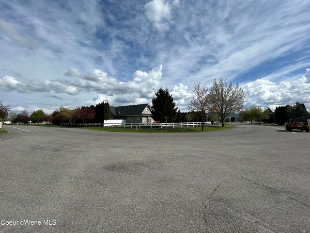 2460 W Polo Green AVE, Post Falls, ID 83854