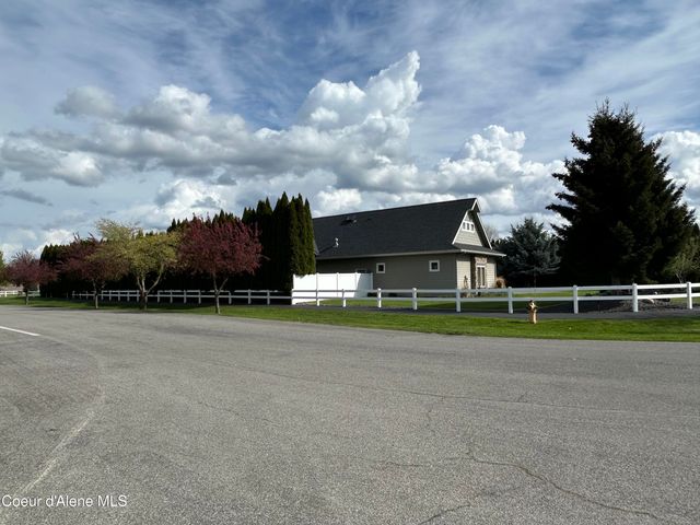 2460 W Polo Green AVE, Post Falls, ID 83854