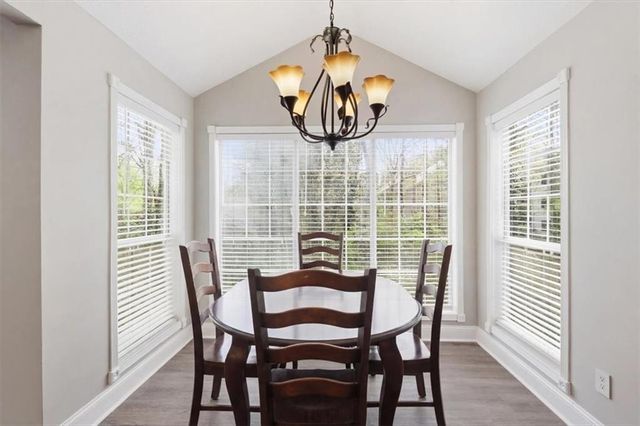 307 Glenleaf Dr, Peachtree Corners, GA 30092