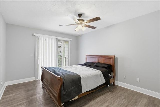 307 Glenleaf Dr, Peachtree Corners, GA 30092