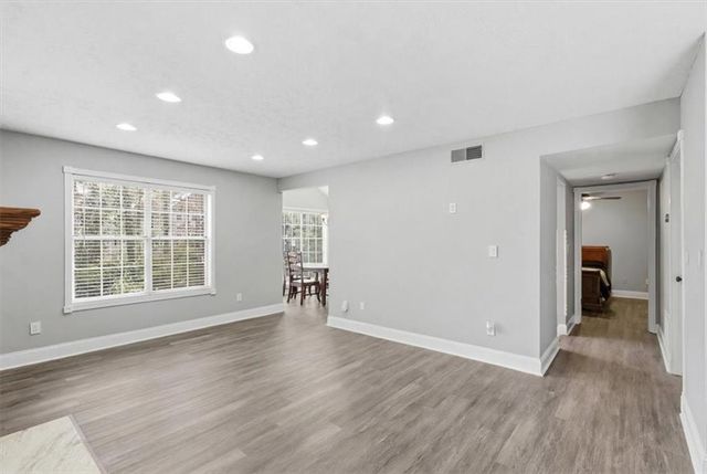 307 Glenleaf Dr, Peachtree Corners, GA 30092