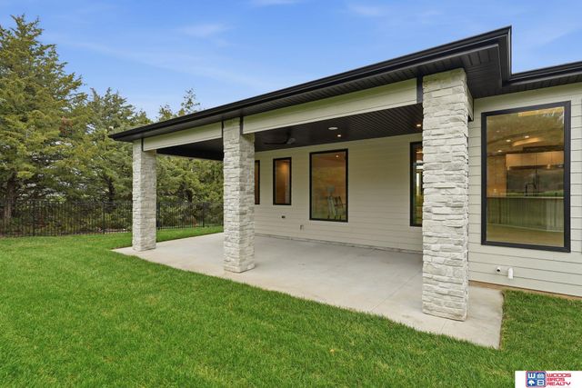 3507 Kilkee Road, Lincoln, NE 68520