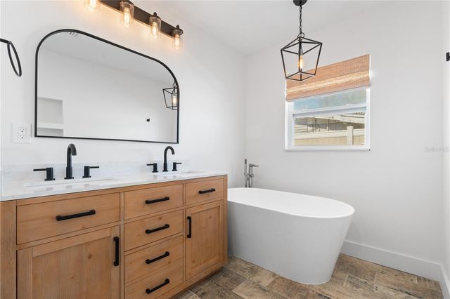 4543 CARSON STREET NE, St Petersburg, FL 33704