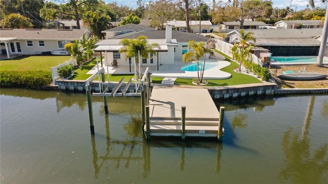 4543 CARSON STREET NE, St Petersburg, FL 33704