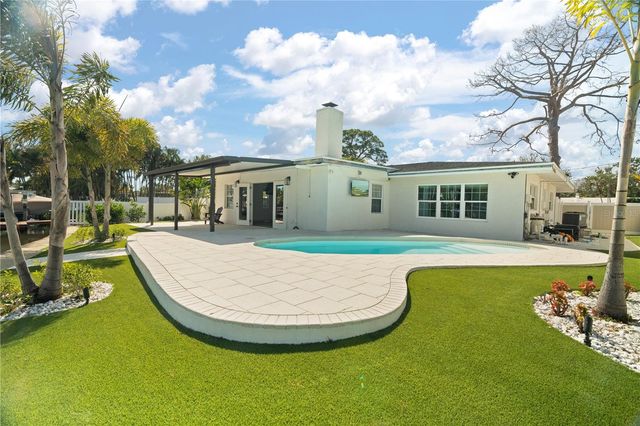 4543 CARSON STREET NE, St Petersburg, FL 33704