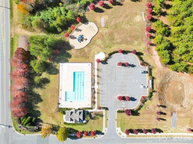 183 Water Ski Drive, Statesville, NC 28677