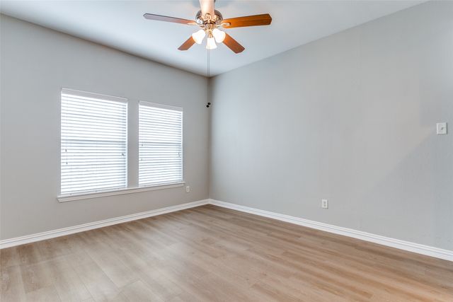 3725 Vienna Street, Irving, TX 75038