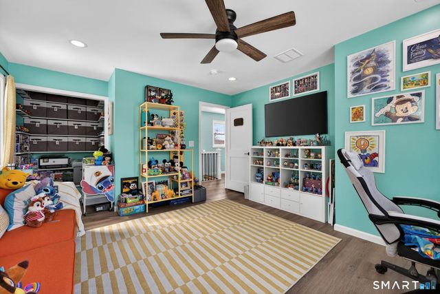 67 Shuttlemeadow Road, Plainville, CT 06062