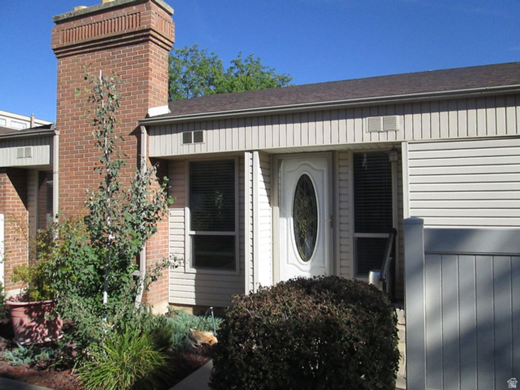 4539 S 1800 W #120, Roy, UT 84067 — photo 2