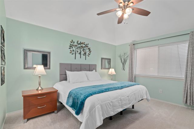2608 Hilcroft Avenue, Denton, TX 76210