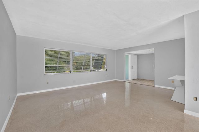 200 NW 11th Avenue, Boca Raton, FL 33486