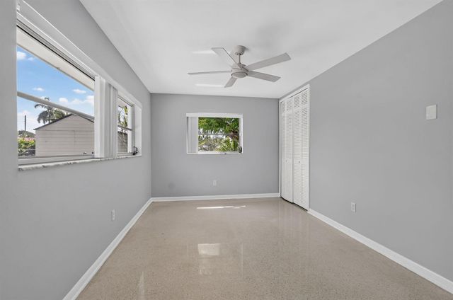 200 NW 11th Avenue, Boca Raton, FL 33486