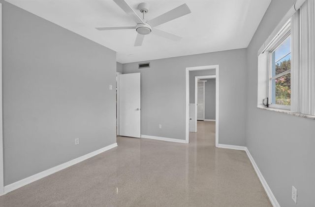 200 NW 11th Avenue, Boca Raton, FL 33486