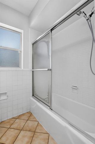 200 NW 11th Avenue, Boca Raton, FL 33486