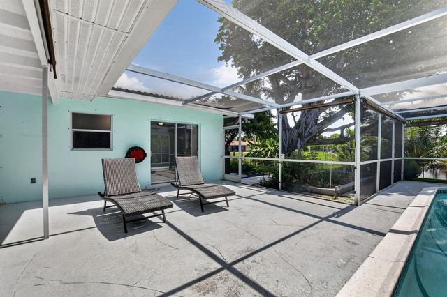 200 NW 11th Avenue, Boca Raton, FL 33486