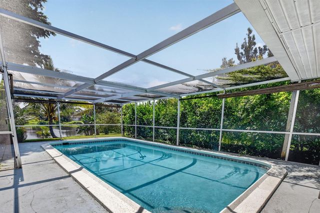 200 NW 11th Avenue, Boca Raton, FL 33486