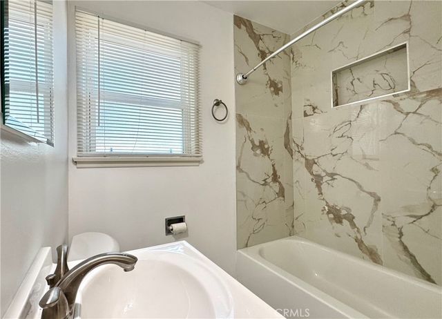 240 N Shamrock Avenue, Monrovia, CA 91016