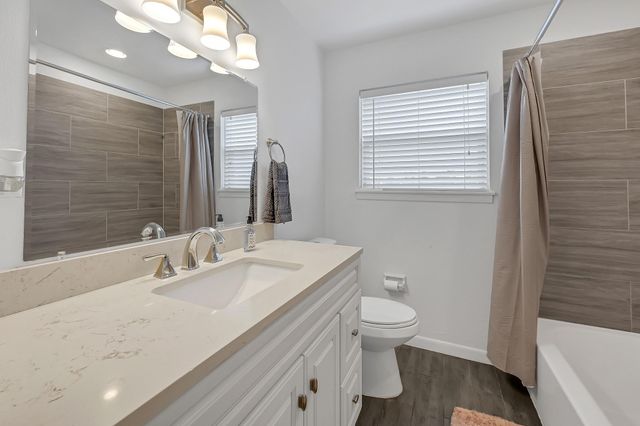 5415 Carew Street, Houston, TX 77096