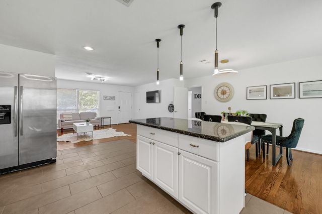 5415 Carew Street, Houston, TX 77096