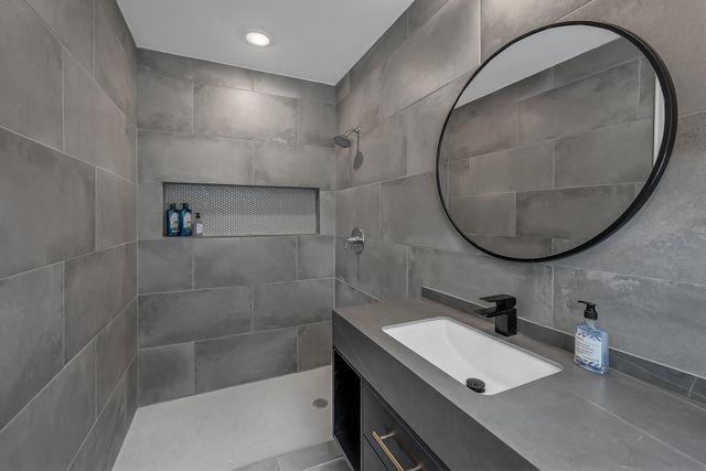 5415 Carew Street, Houston, TX 77096