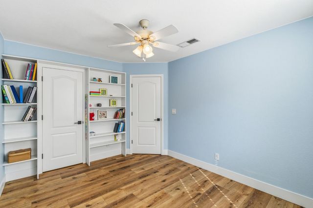 2740 E El Paso Avenue, Fresno, CA 93720