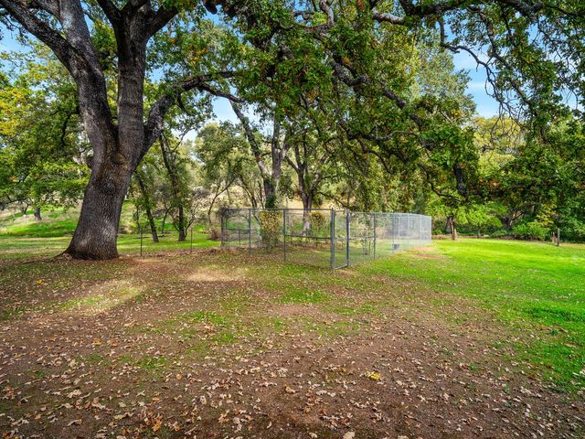 1999 Lakehills Dr, El Dorado Hills, CA 95762