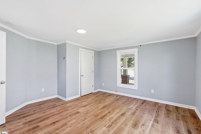 1858 Pitts Road, Laurens, SC 29360