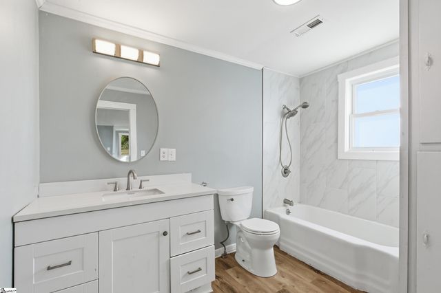 1858 Pitts Road, Laurens, SC 29360