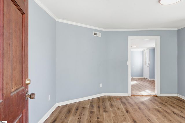 1858 Pitts Road, Laurens, SC 29360