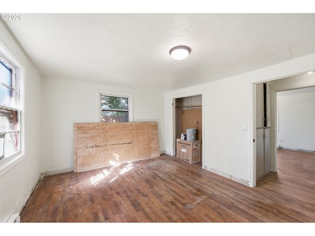 2145 ARTHUR St, Eugene, OR 97405
