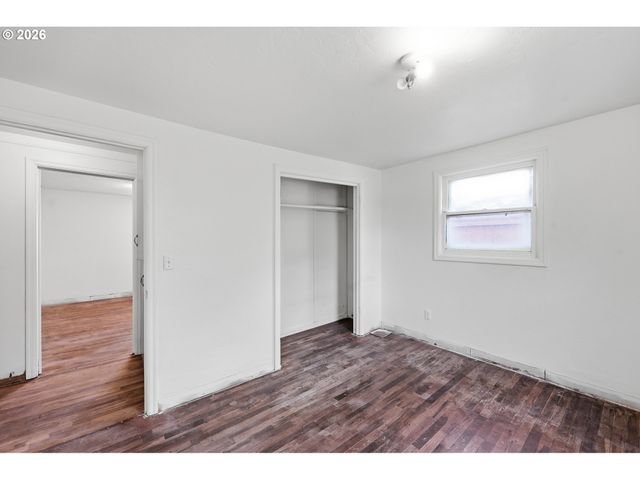 2145 ARTHUR St, Eugene, OR 97405