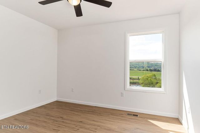 459 Dr I C Morgan Rd, Spencer, TN 38585