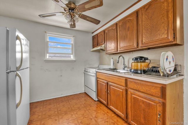 1389 B Street, Elmont, NY 11003