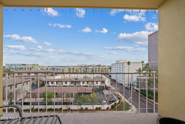 207 W CLARENDON Avenue F6, Phoenix, AZ 85013