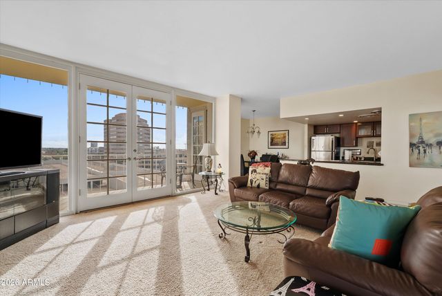 207 W CLARENDON Avenue F6, Phoenix, AZ 85013