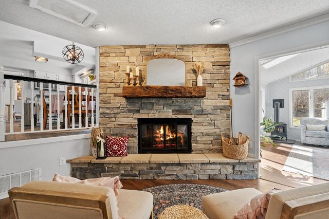 440 Betty Lane, West Saint Paul, MN 55118