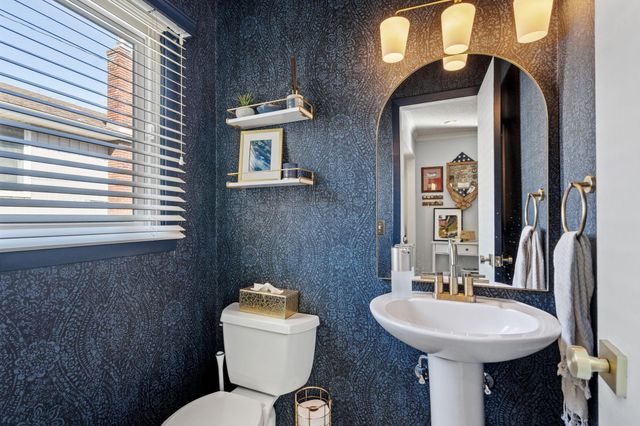 440 Betty Lane, West Saint Paul, MN 55118