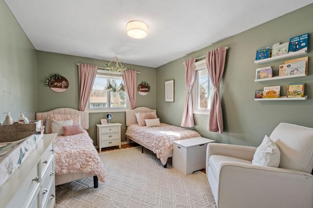 440 Betty Lane, West Saint Paul, MN 55118